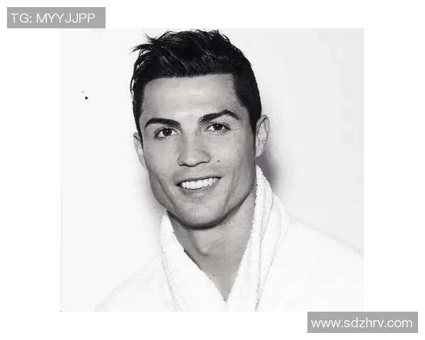 足球明星人物风采展现与精彩瞬间回顾的视觉盛宴